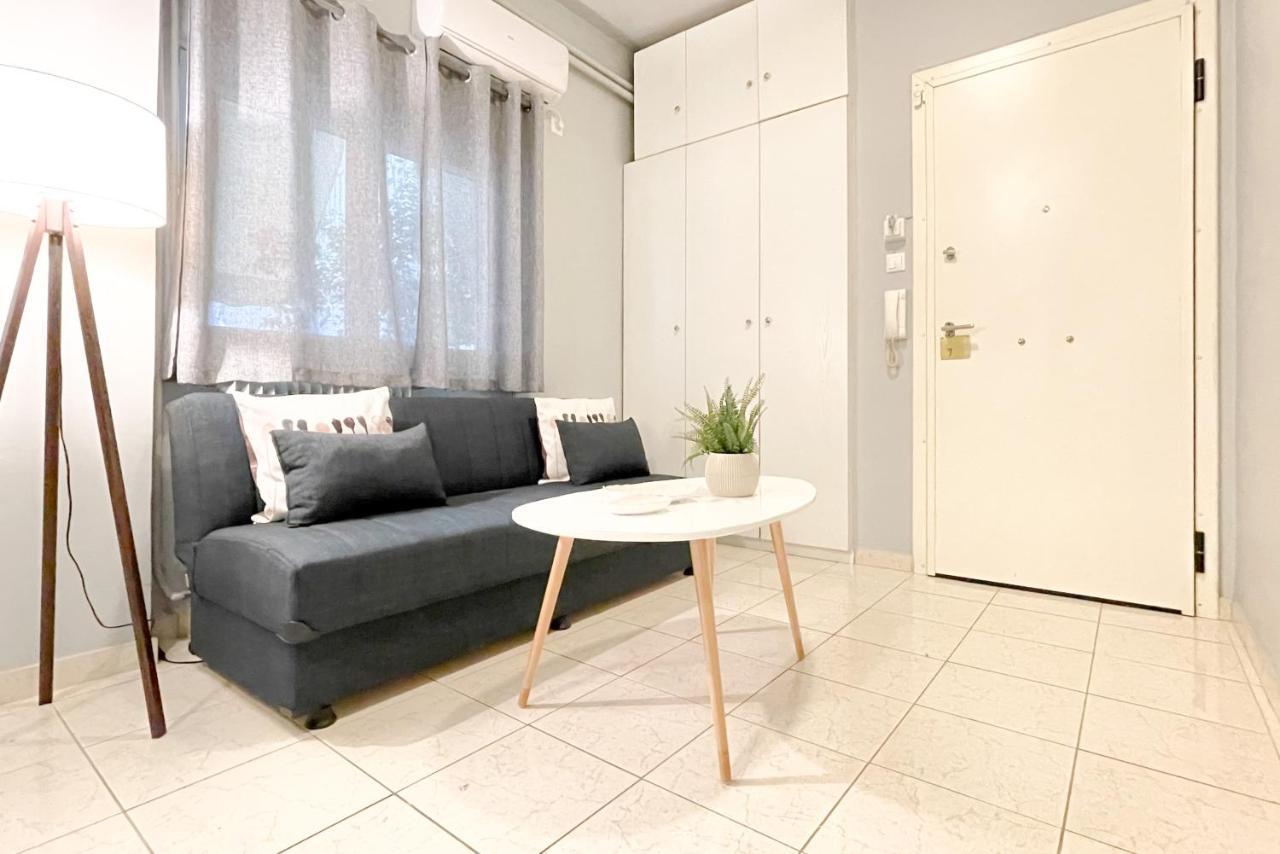 אתונה Cute 1Br Apt With Balcony In The Heart Of The City מראה חיצוני תמונה